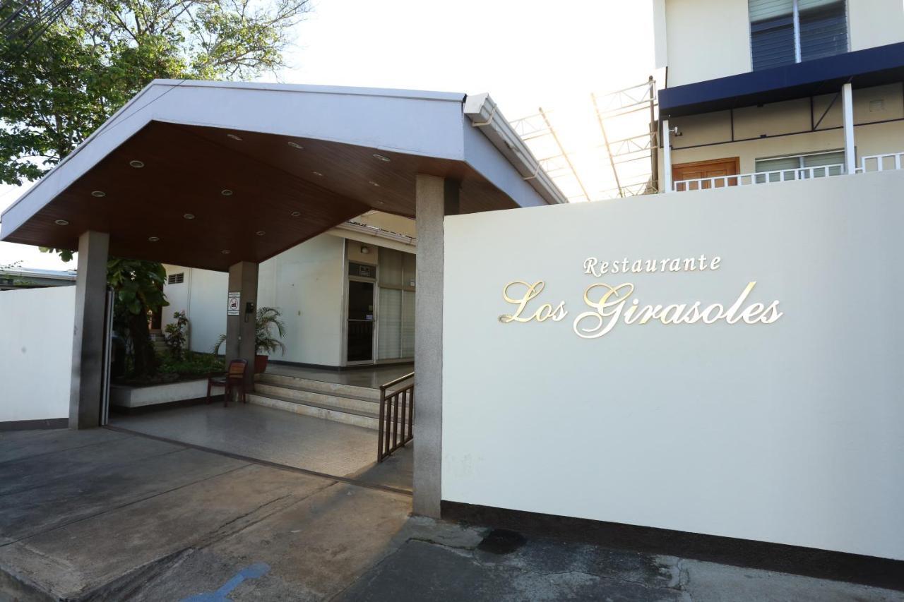 Hotel Mansion Teodolinda Managua Exterior photo